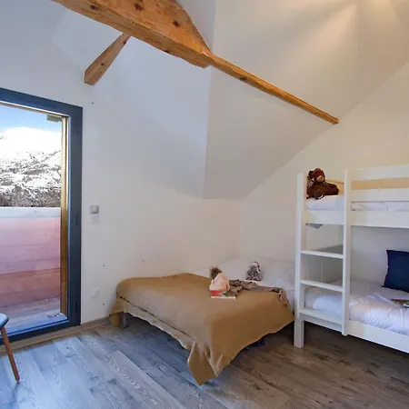 Üdülőközpont Montdoux By Leavetown Vacations *