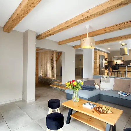 Montdoux By Leavetown Vacations